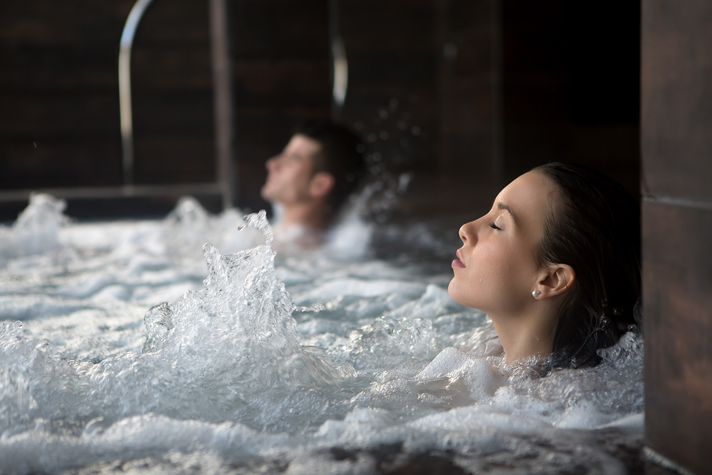 Spa pool and relaxation area